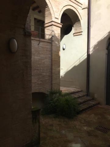 Antica Foligno 1600 Magic Apartment Exteriör bild
